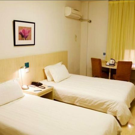 Magnolia Business Hotel Xining Railway Station Grand Cross Mojia Street ภายนอก รูปภาพ