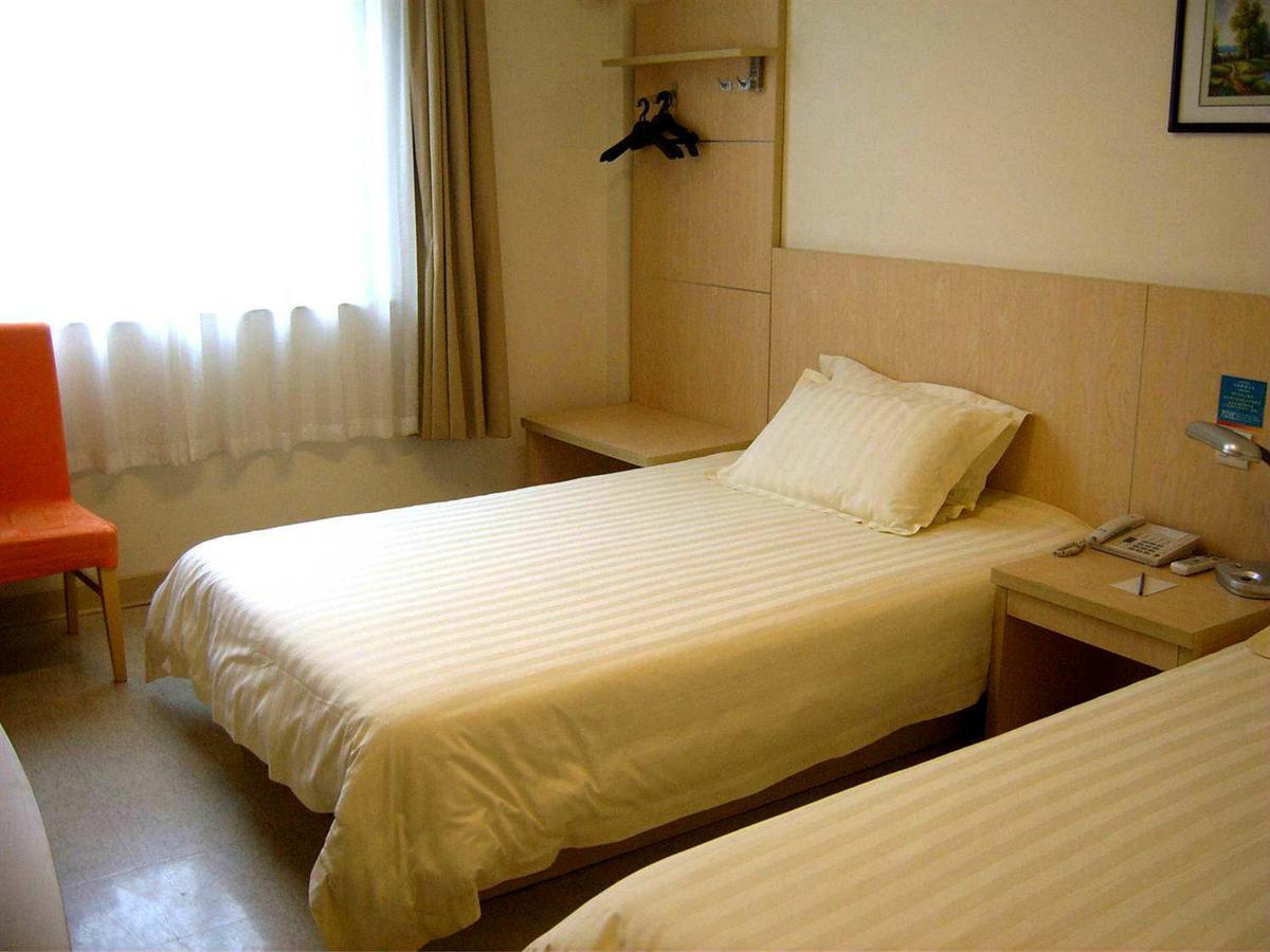 Magnolia Business Hotel Xining Railway Station Grand Cross Mojia Street ภายนอก รูปภาพ