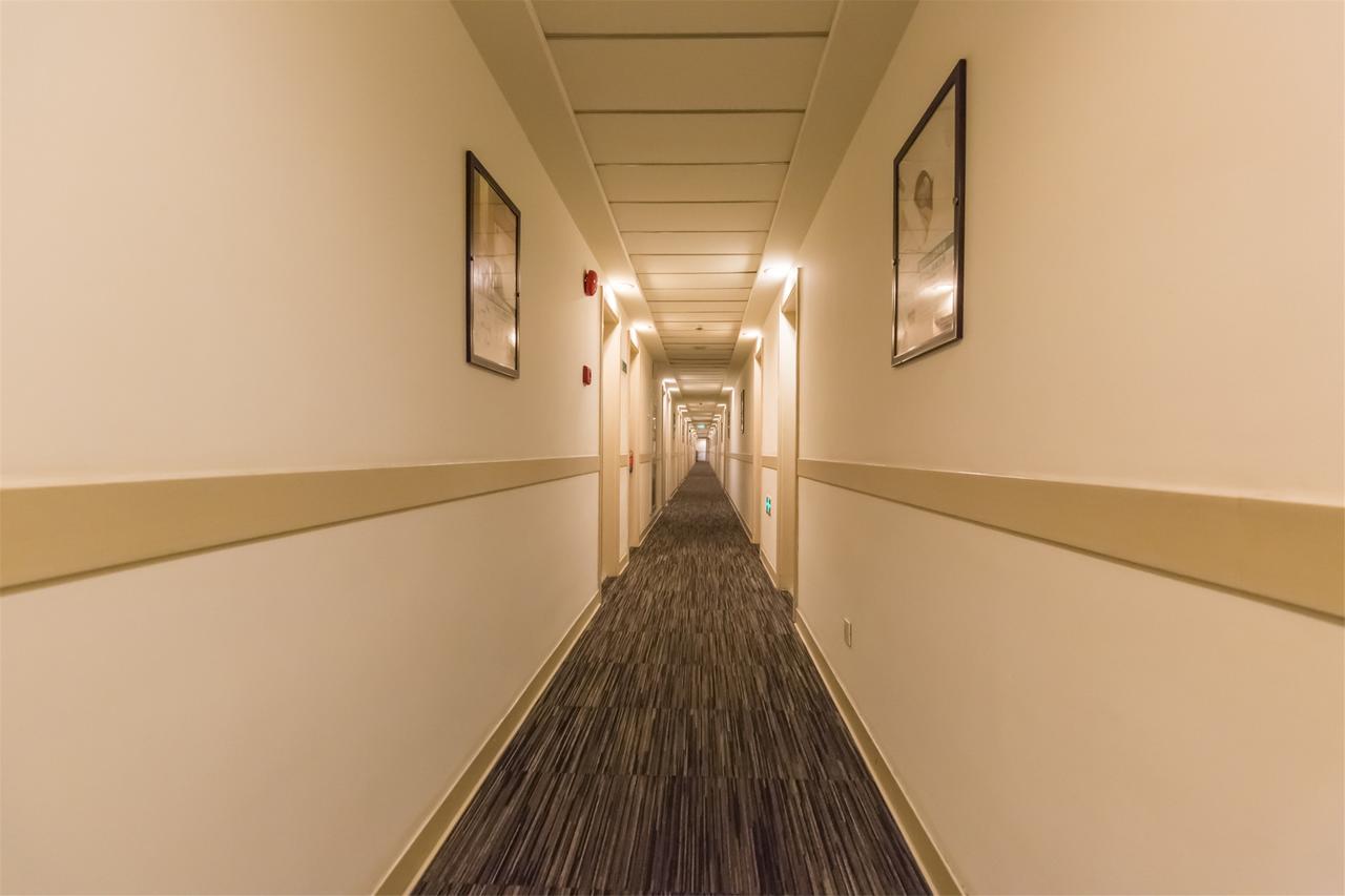 Magnolia Business Hotel Xining Railway Station Grand Cross Mojia Street ภายนอก รูปภาพ